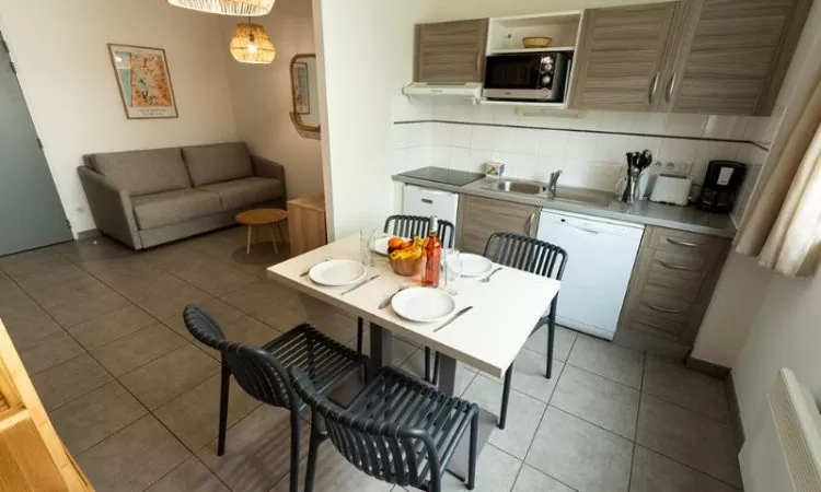 Kitchenette t2 classic animaux admis Résidence Lagocéan, Résidence Location Vieux boucau dans les Landes
