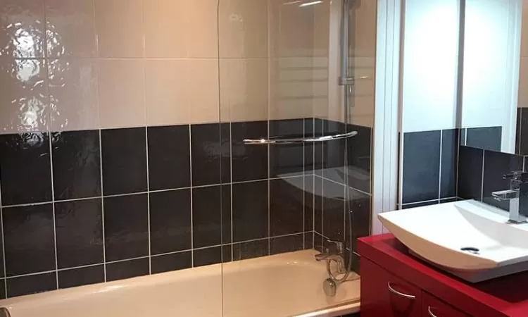 Salle de bain t3 luxe résidence plage centrale, location Hossegor dans les Landes